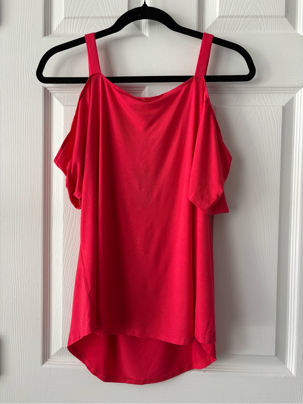 Cable & Gauge Red Cold-Shoulder Tank Top with Ring Strap Detail - Picture 10 of 15